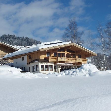 Appartement Annemarie Brixen im Thale Eksteriør bilde